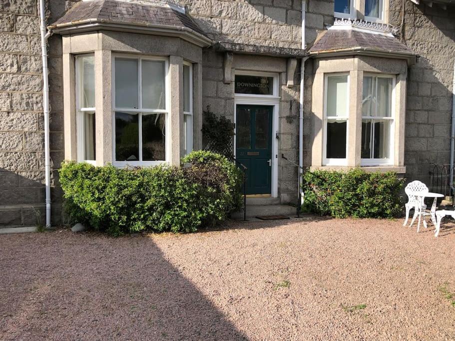 Spacious 2 Bedroom Flat In Heart Of Ballater Buitenkant foto